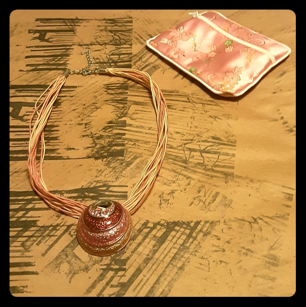 1980's cloisonne necklace w/ pouch